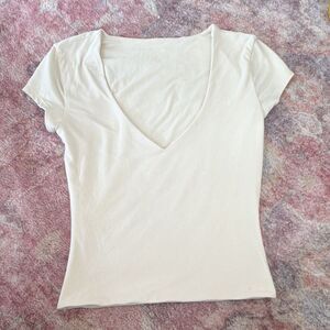 Sincerely Jules Women's White V-Neck Short Sleeve T-Shirt XS Polyester